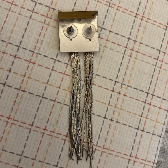 Silver earrings - Picture 3 of 3